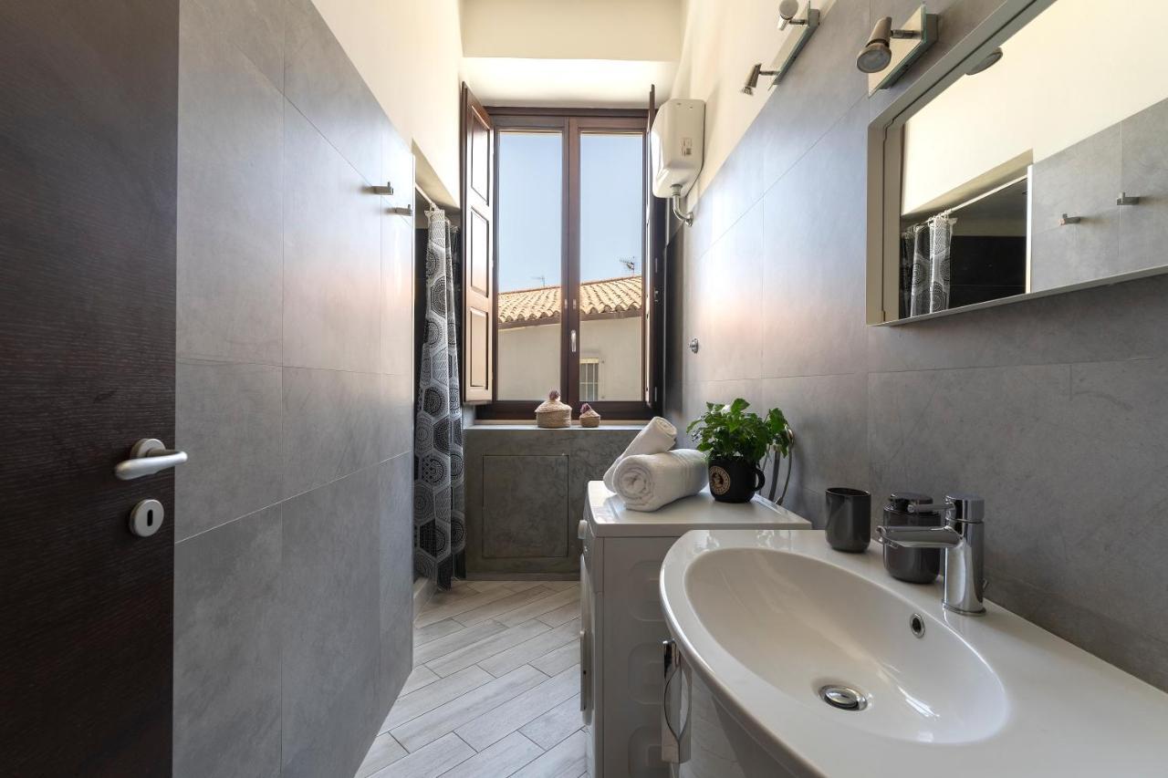 La Plaia Suites Cagliari Bagian luar foto